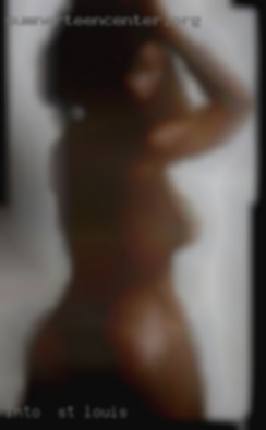 Into  light in St. Louis BDSM and roleplay.